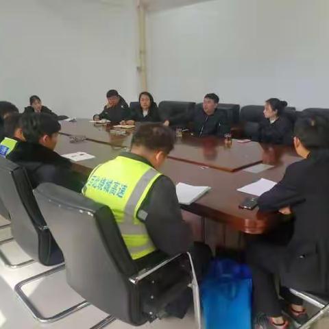 张副处长亲临检查西北绕城高速节前准备工作