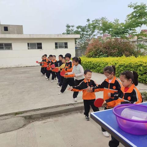 【实小·活动】大荔县实验小学2021～2022学年度第二学期低段乒乓球课后服务班训练剪影