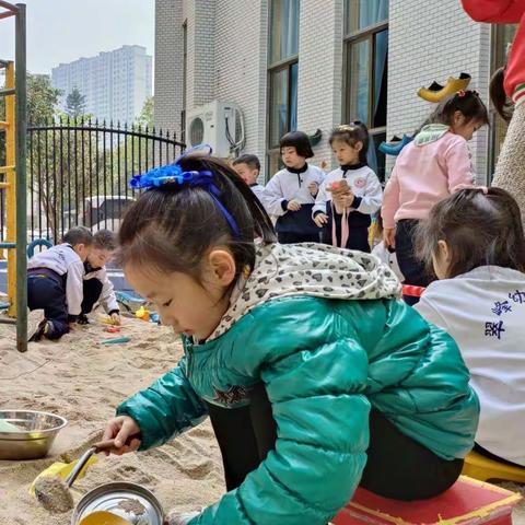 翠峰幼儿园2022年春季学期中四班赖麒好的宝宝成长档案