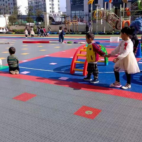 日照经济技术开发区懿诚幼儿园启程三班一周精彩瞬间
