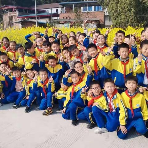 朝辉小学校2018级2班2月生活学习集影