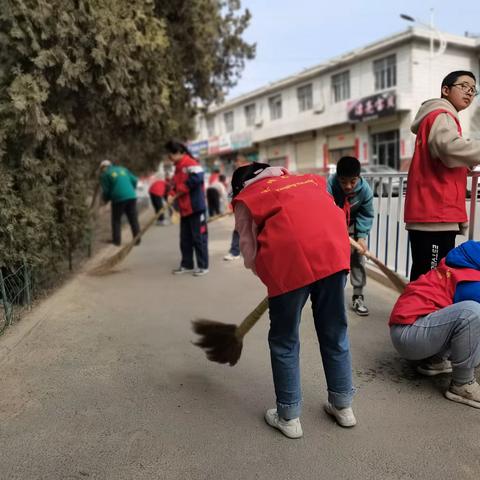 化工社区开展“青春建功新时代 学习雷锋志愿行”志愿服务活动