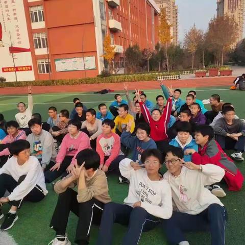 筑牢安全防线   共建幸福校园——记无极县实验初级中学教育集团封校抗疫工作