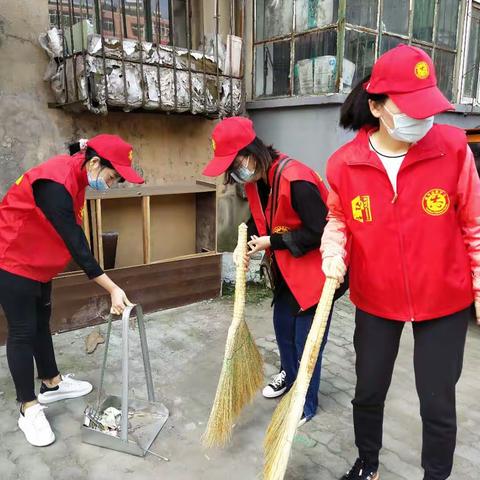 水利局持续开展周末卫生秩序整治志愿服务活动