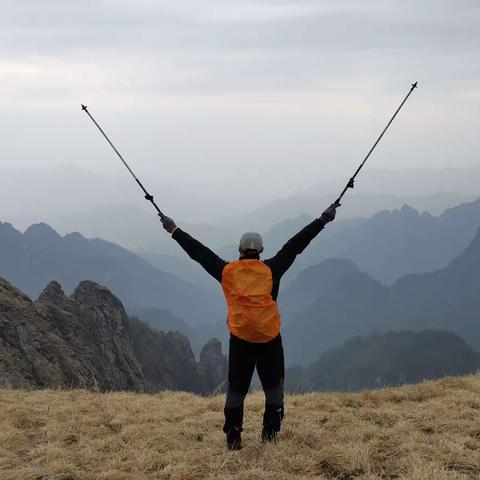 登顶鹿角梁—探寻秦岭最后一片净土