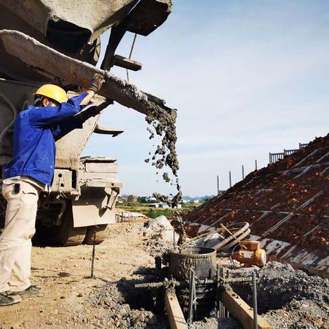 贵南一分部开展“劳动最可爱   大干最光荣”五·一系列主题活动