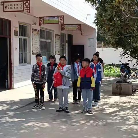 国旗下的讲话——记魏庄小学每周一的升旗仪式