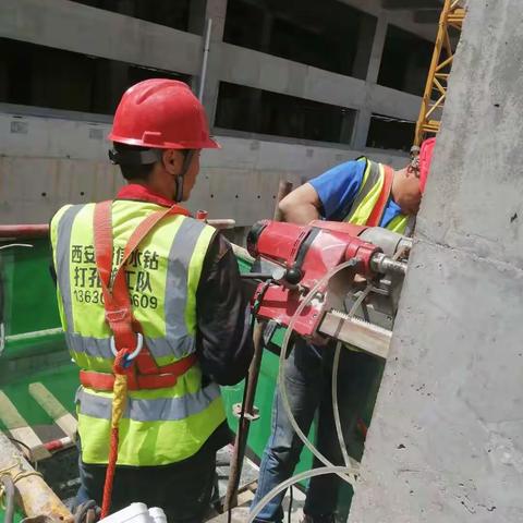 西安水钻打植筋孔化学锚栓孔建筑植筋加固孔联系电话13630286609