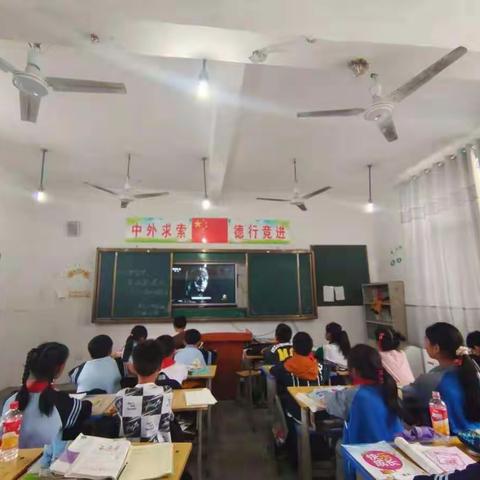 南溪中心小学“寻访红色足迹”红色教育实践活动