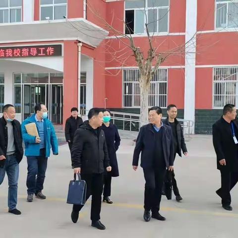 李阁镇中心中学迎接创建济宁市“智慧校园”验收