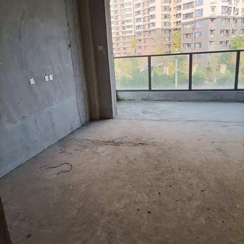 ⭐️🔥东坡院子联排别墅清水产权197，带前后花园，带两个车位只卖218万包证☎️68307
