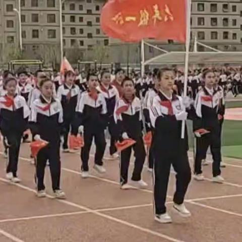 强少年体魄，展班级风采—张芝小学六（1）班运动会纪实（副本）