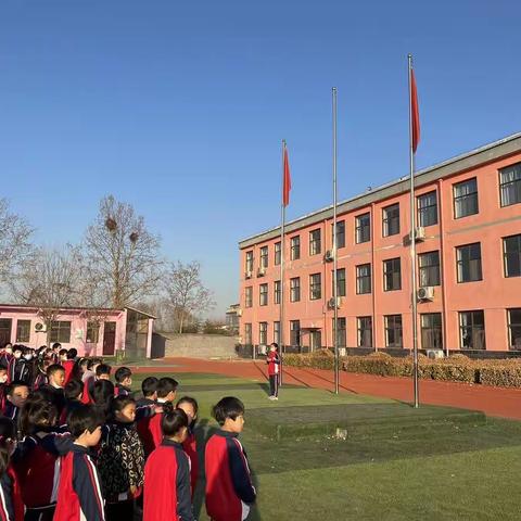 南洼小学升旗仪式