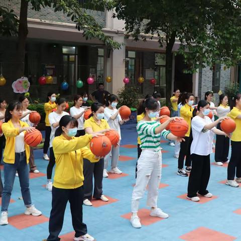 “篮”不住的热情——东湖洲幼儿园2021学年第二学期教师篮球技能培训圆满结束！