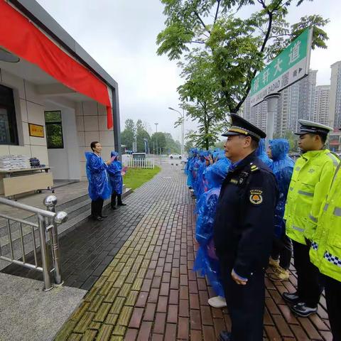 爱心驿站 温馨港湾—— 上饶高铁经济试验区举行户外劳动者爱心驿站启动仪式