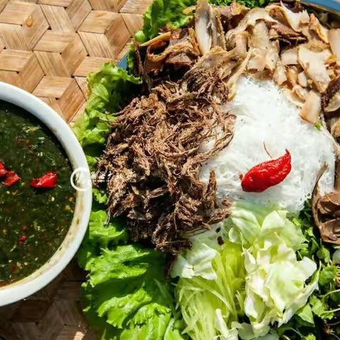 我在云南吃撒撇