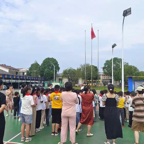 金钩寺小学开学典礼