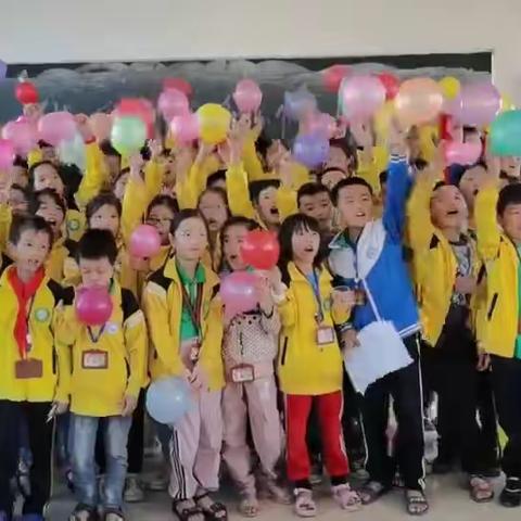 六靖镇中心小学“我自信，我快乐”主题活动