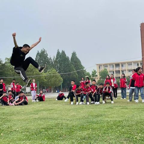 青春势不可挡，运动点燃梦想—油田三中第九届春季运动会实录