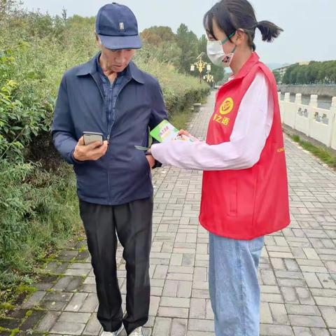 春之语志愿者积极开展“生命至上、终结艾滋、健康平等”志愿服务活动