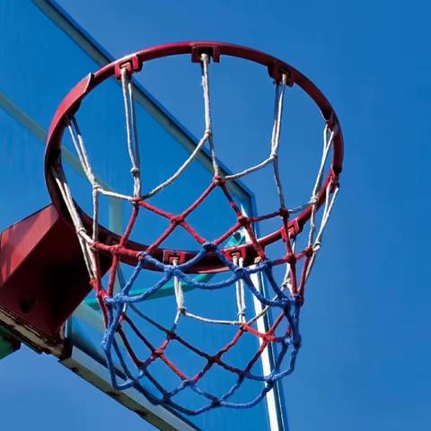 综合组公开课——篮球运球三步上篮