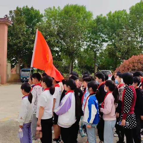 追寻红色记忆，传承红色精神——郭店镇山根完全小学