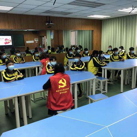 助学、筑梦、铸人