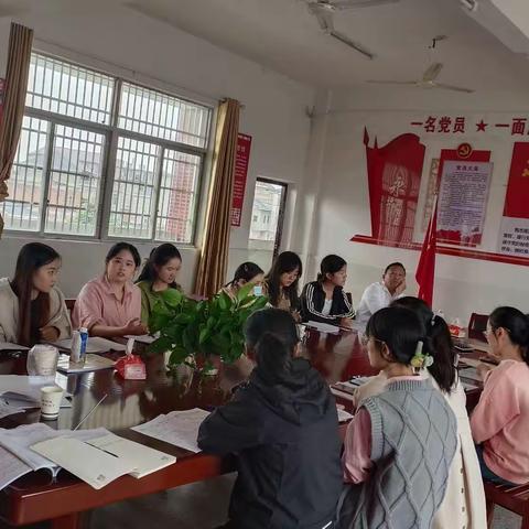 立足课堂做榜样 示范引领展风采——中馆中心小学示范引领课活动