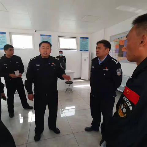 市交巡警支队领导张俊卿到魏县督导检查警务保障和梨花节勤务工作