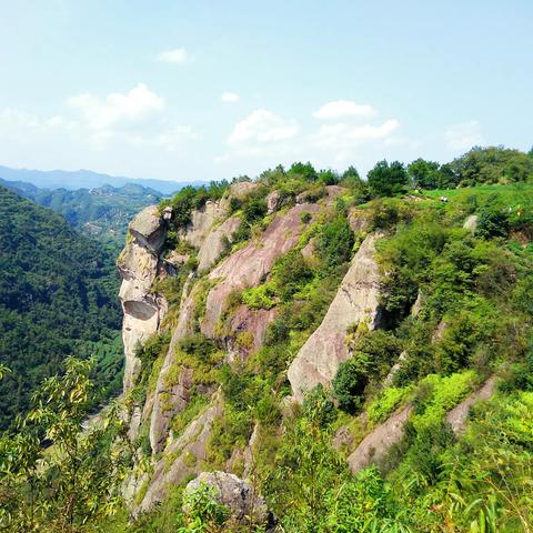 登狮子岩，访石门坑，游韩妃江