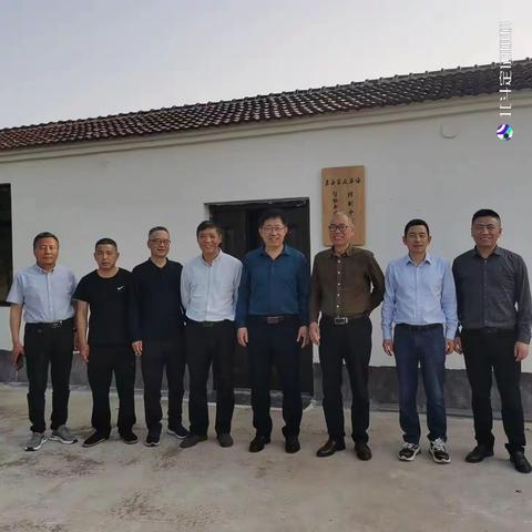 国家蚕桑体系专家考察我市桑资源利用情况