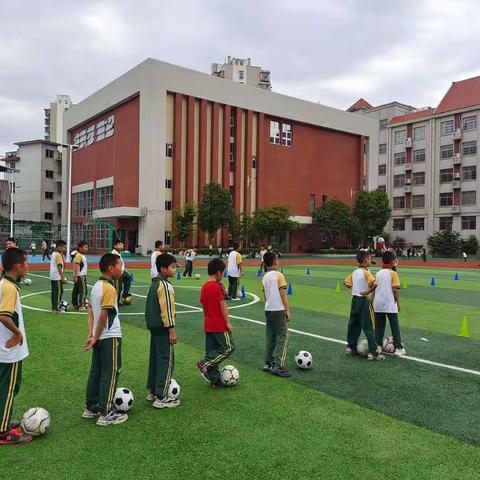 大田县第二实验小学足球兴趣小组