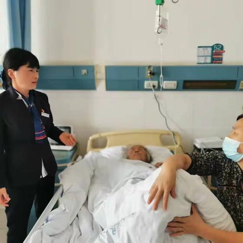 上门提供挂失服务，解决客户取钱难题