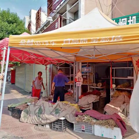 无惧高温“烤验”“汗”卫城市秩序