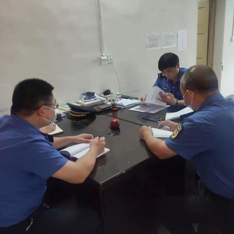 矿区中队积极开展百日攻坚活动   大力营造健康有序营商环境