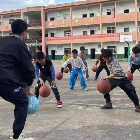 多彩第二课堂 “双减”更有温度——马圩小学5+2课后延时服务