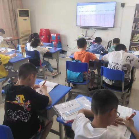 用心学练15天，作业书写换靓颜（2021暑期第一批学习情况简报）