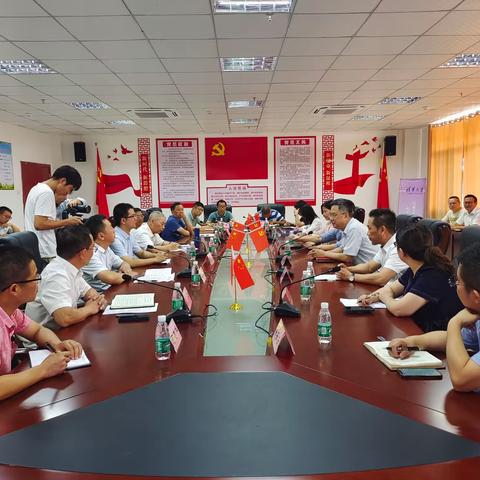 南京大学、江苏丹阳高级中学托管帮扶乐安县实验学校调研座谈会顺利召开