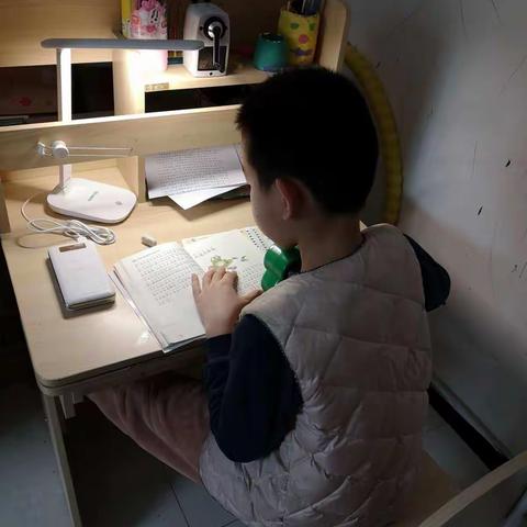 美德少年挑战，我快乐，我能赢！