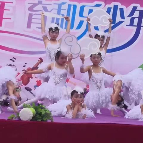 二一班五月份学习成果汇报