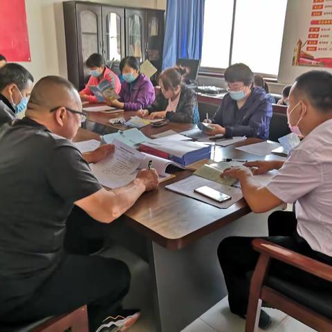 走进家庭，走近学生——爱在家访路上延伸
