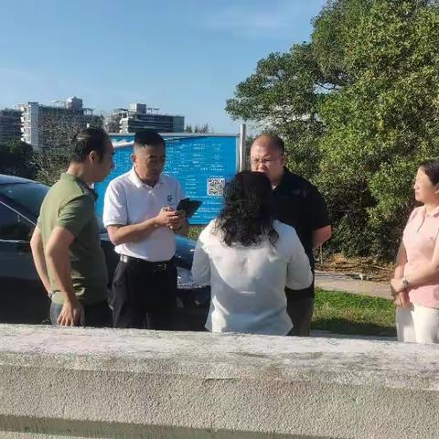 省水利厅二级巡视员秦艾斌带队到县水务局西南水利管理所，检查水库运行情况及汛后工作。