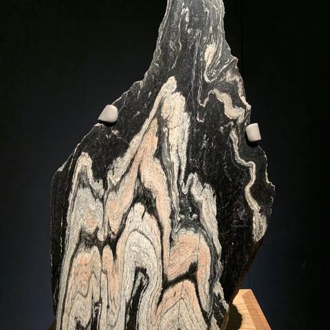 自然历史博物馆里的石头