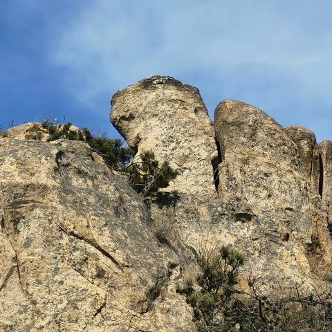 山东省威海市荣成市俚岛镇“石山东”群仙山—石匣山风景—奇石