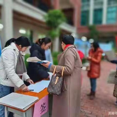 英语名师齐聚培献，促进教育深层发展——记罗定市各名教师工作室联合研修活动