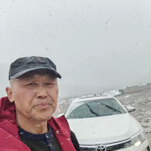 一路自驾向西去 风沙雨雪夜兼程（新疆篇）