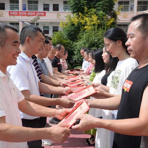 白舍小学2020庆贺教师节活动圆满落幕——立德树人奋进担当，教育脱贫托举希望