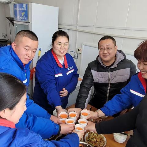 青岛胶州公司祝大家新春快乐！