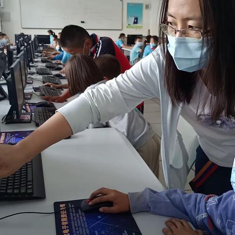 芳华守初心  临危勇担当---梨香小学教师田甜