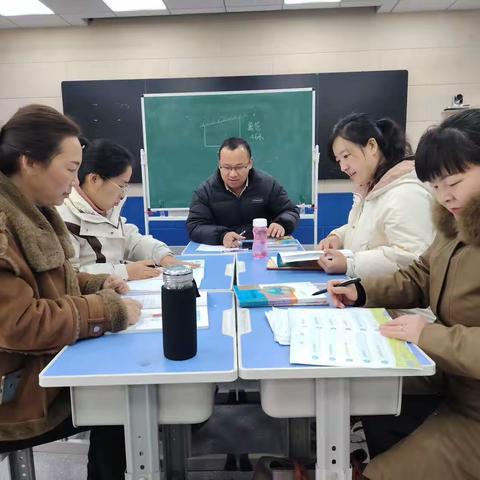 “研”途好风景 ，集备促成长—五年级数学集备纪实